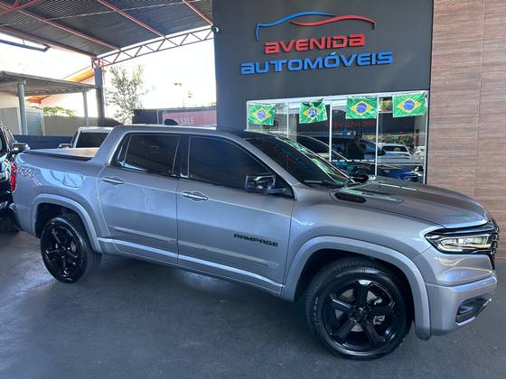 RAM RAMPAGE 2.0 HURRICANE 4 TURBO GASOLINA R/T 4X4 AUTOMÁTICO